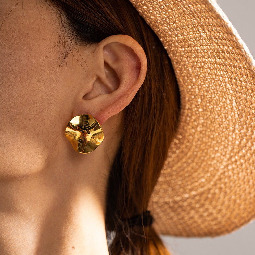Minimalist Smooth Texture Pleated Earrings