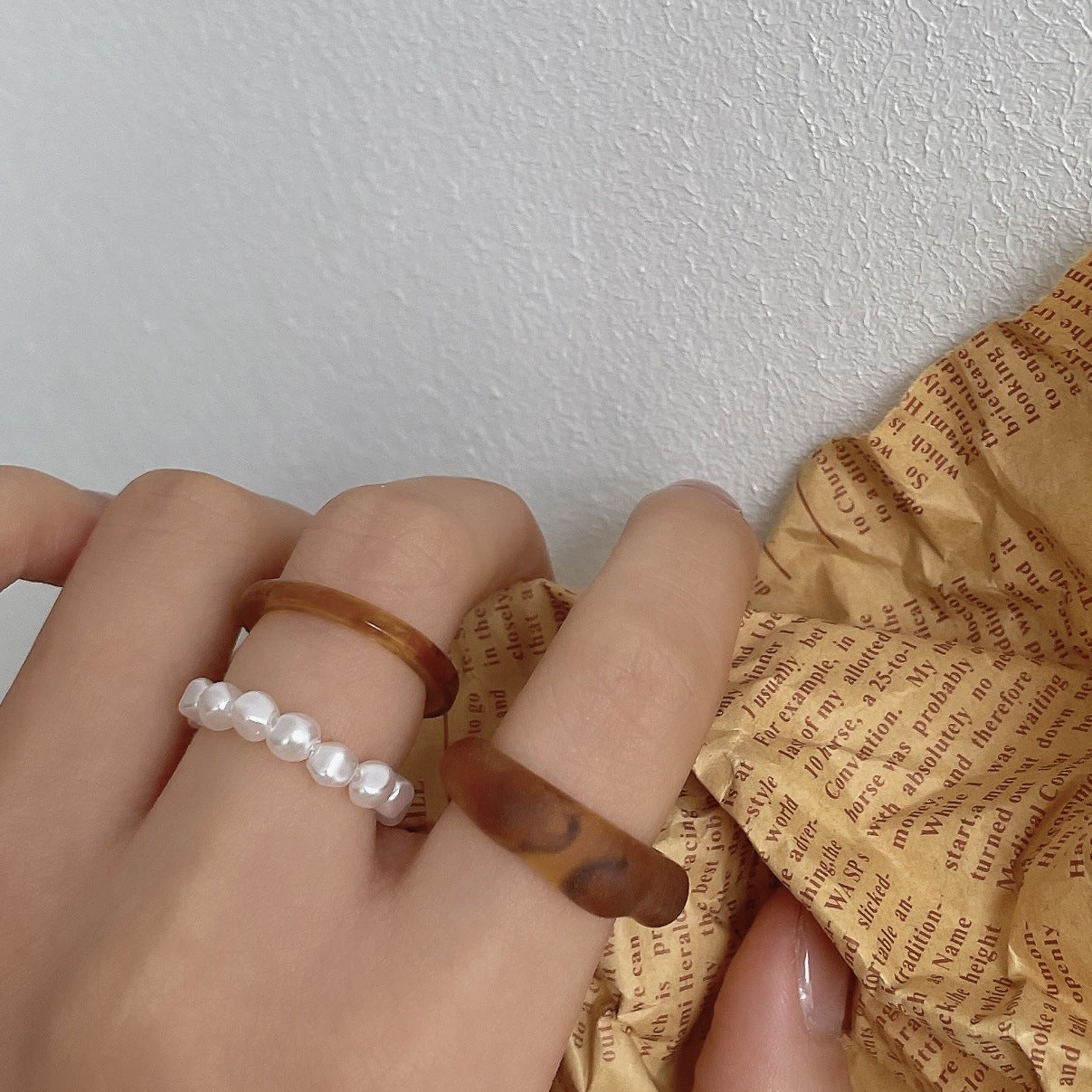 Resin 3pc Pearl Ring Set