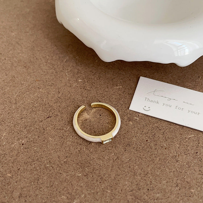 Vintage unique zircon open ring