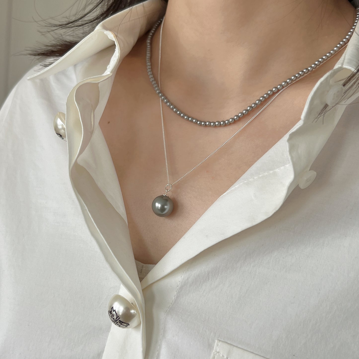 Classic Pearl Necklace