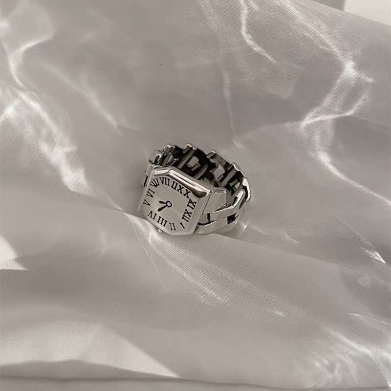 Clock Design Ring