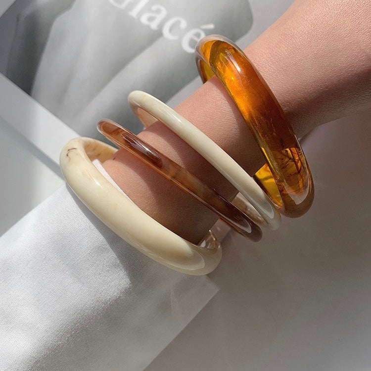 Vintage Resin Amber Acrylic Bracelet