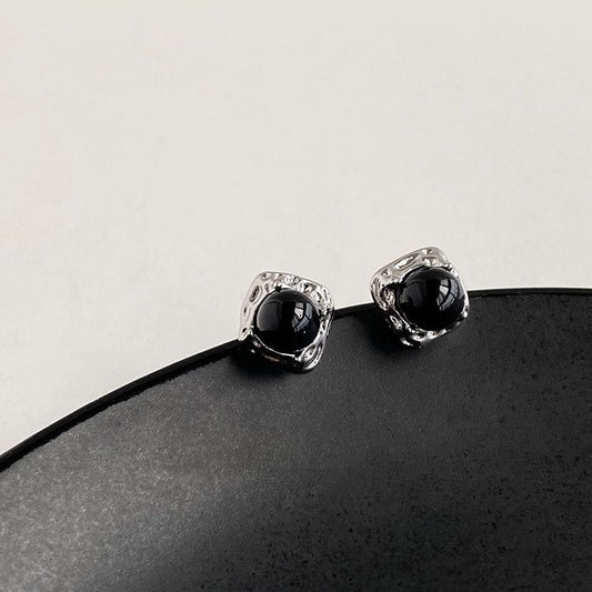 925 Silver needle black agate stud earrings