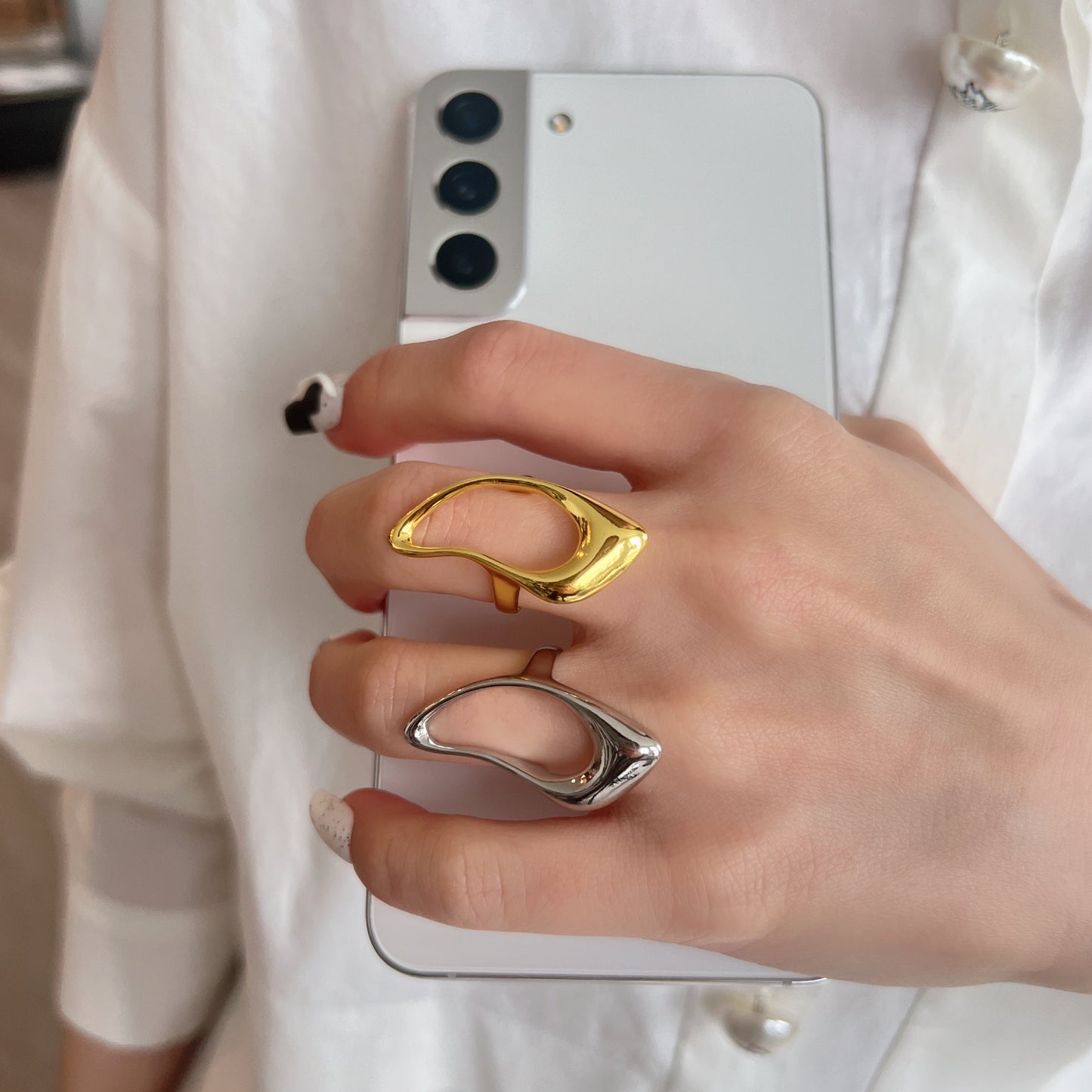 Irregular Hollow Geometric Ring