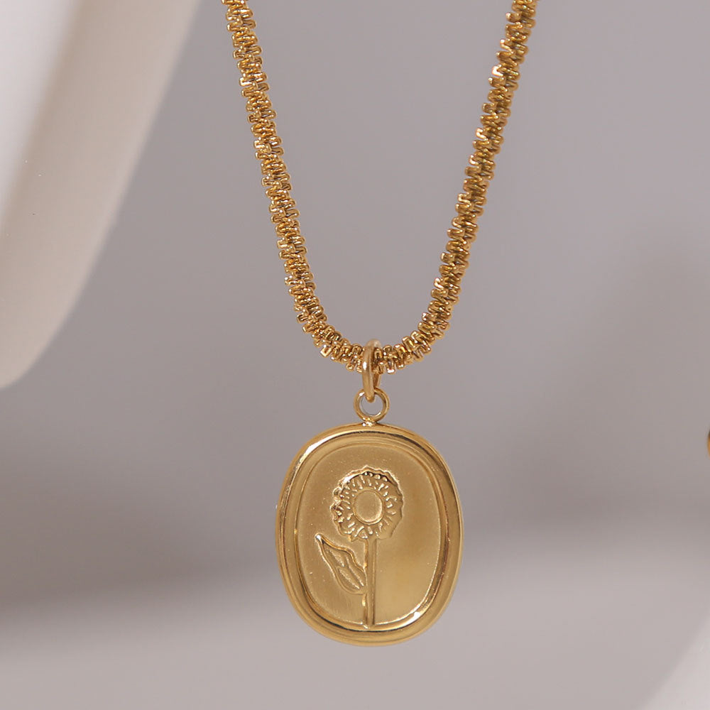 Vintage French Floral Relief Necklace