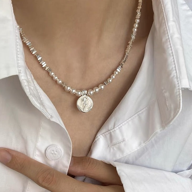 Pearl Enamel Collarbone Chain