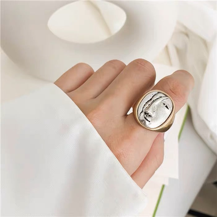 Abstract Face Ring
