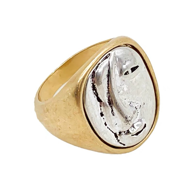Fashion Art Ring